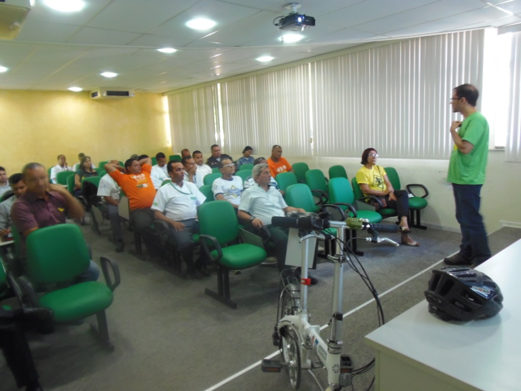 III Semana Municipal de Trânsito: SMTT participa de palestra preparatória para inversão de modal - SMTT Aracaju